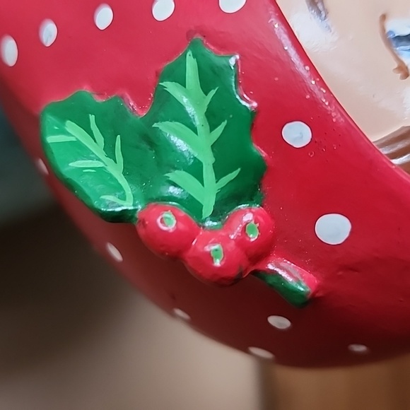 Vintage hand painted ceramic figurine - Picture 8 of 15